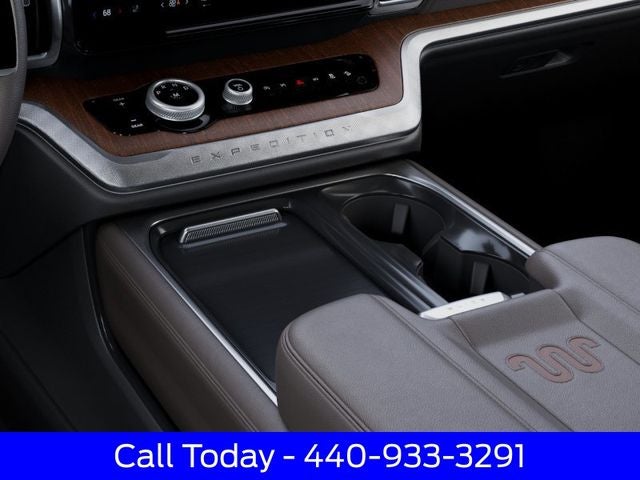 2027 Ford Expedition King Ranch In-Transit