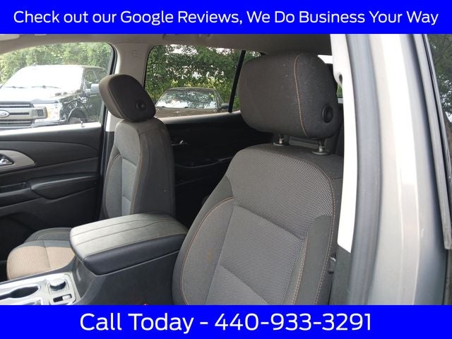 2018 Chevrolet Traverse LT Cloth w/1LT
