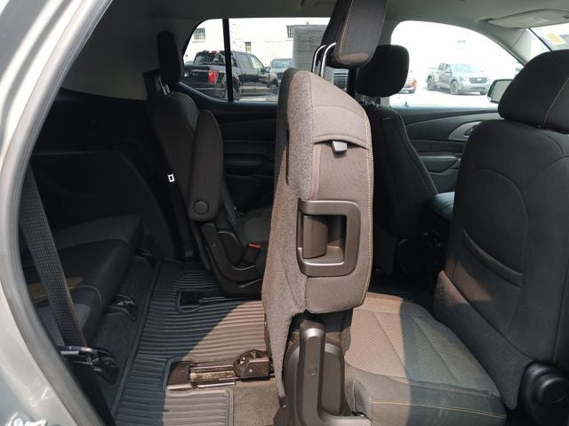 2018 Chevrolet Traverse LT Cloth w/1LT