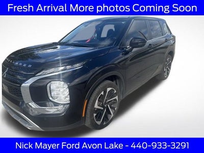 2024 Mitsubishi Outlander SE