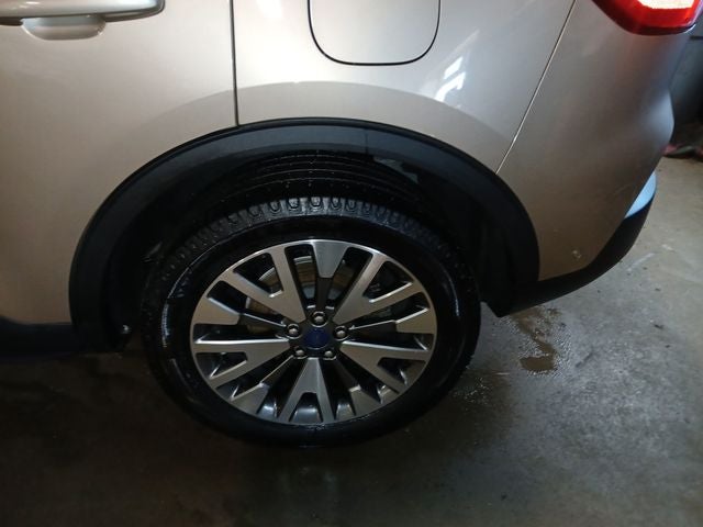 2020 Ford Escape Hybrid Titanium