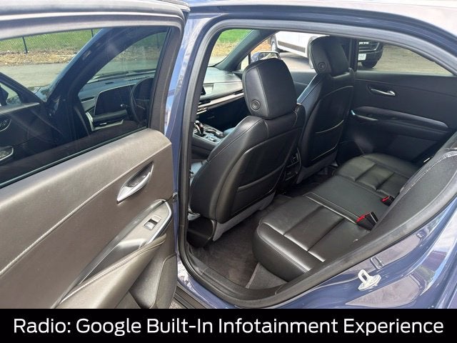 2025 Cadillac XT4 Premium Luxury