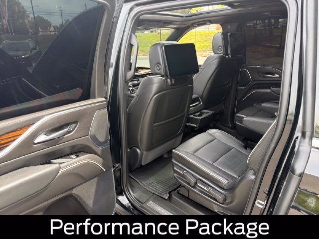 2024 Cadillac Escalade ESV Premium
