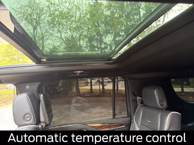 2024 Cadillac Escalade ESV Premium