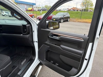 2025 Chevrolet Silverado 1500 LT LT1