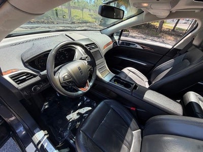2013 Lincoln MKZ Base