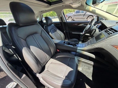 2013 Lincoln MKZ Base
