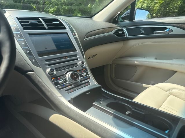 2018 Lincoln MKZ Select