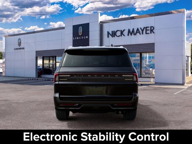 2027 Lincoln Navigator Reserve