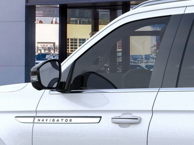 2026 Lincoln Navigator Premiere