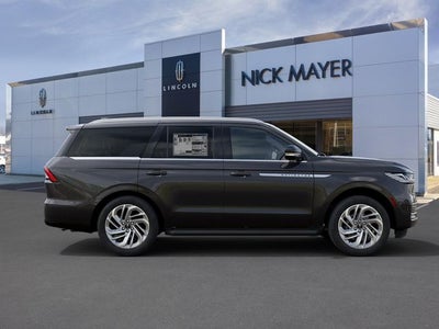 2027 Lincoln Navigator Premiere