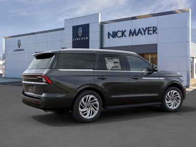 2027 Lincoln Navigator Premiere