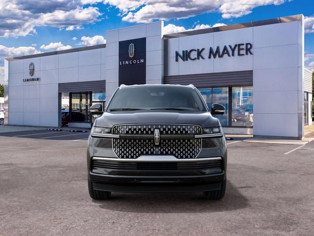 2027 Lincoln Navigator Premiere