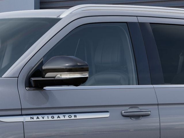 2027 Lincoln Navigator L Reserve