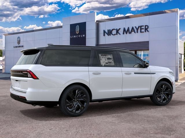 2027 Lincoln Navigator L Black Label