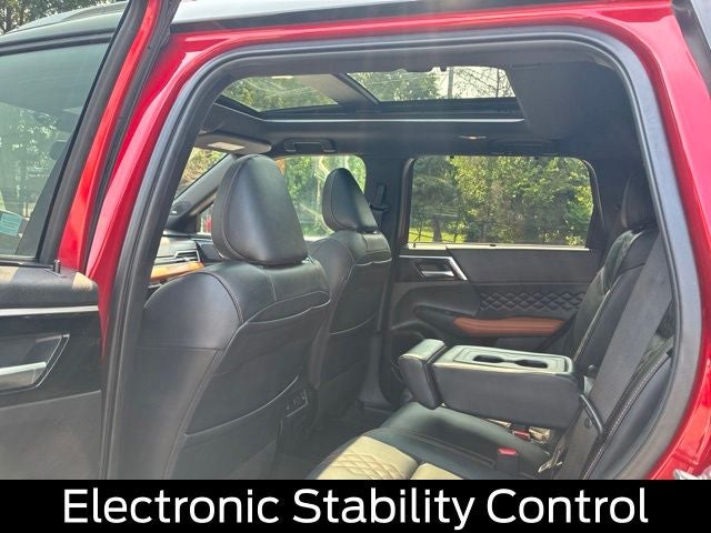 2024 Mitsubishi Outlander SEL