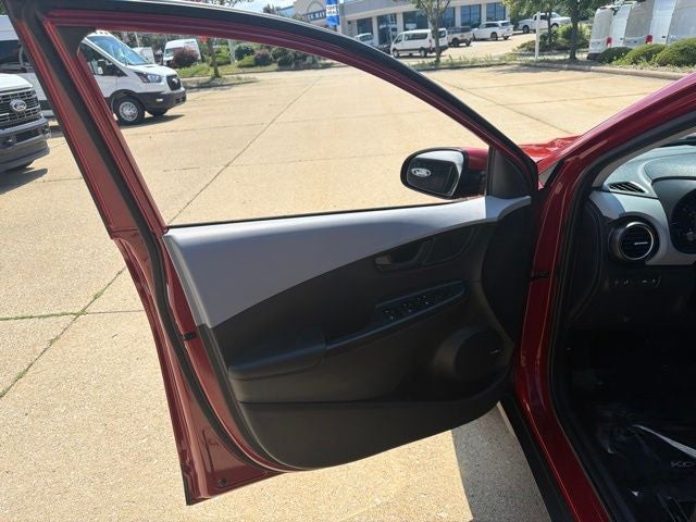 2020 Hyundai Kona SEL Plus
