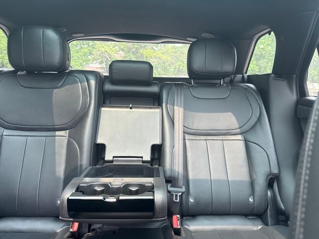 2025 Land Rover Range Rover Sport SE