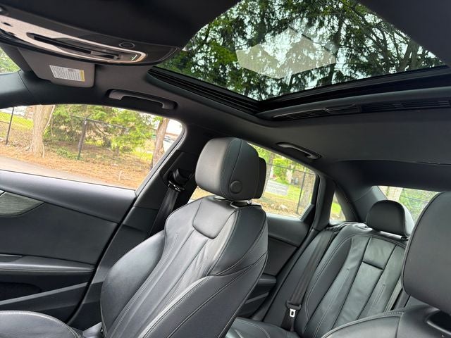 2023 Audi A4 45 S line Premium Plus quattro