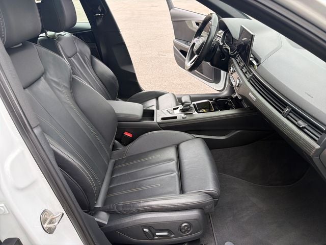 2023 Audi A4 45 S line Premium Plus quattro