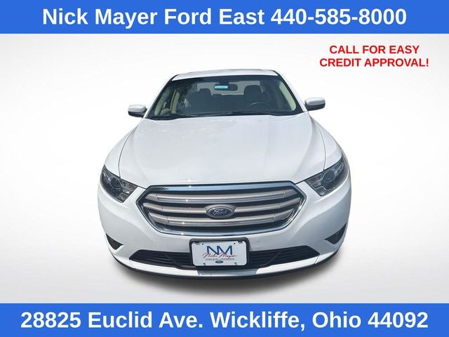 2017 Ford Taurus SEL