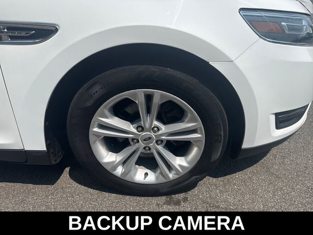 2017 Ford Taurus SEL