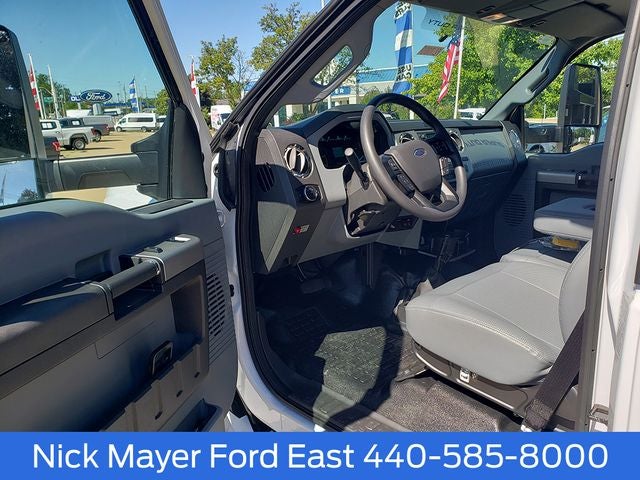 2027 Ford F-750SD Dump Truck