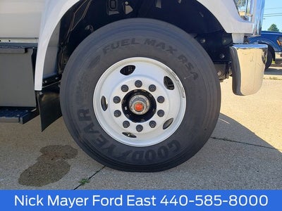 2027 Ford F-750SD Dump Truck
