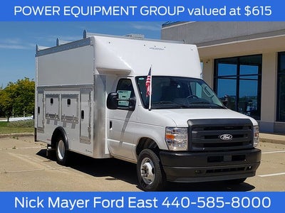 2027 Ford E-350SD SERVICE UTILITY BODY Cutaway