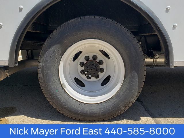 2027 Ford E-350SD SERVICE UTILITY BODY Cutaway