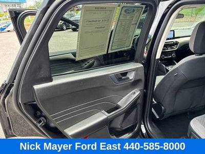 2022 Ford Escape SE