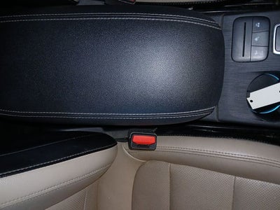 2020 Ford Escape Hybrid Titanium