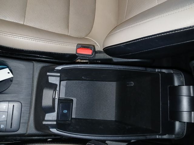2020 Ford Escape Hybrid Titanium