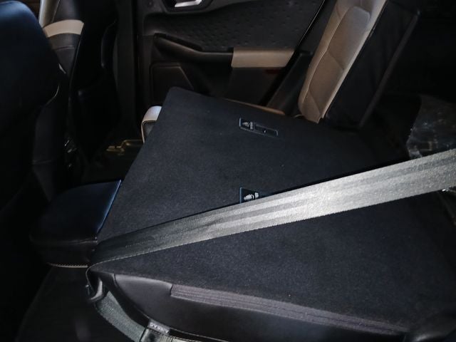 2020 Ford Escape Hybrid Titanium