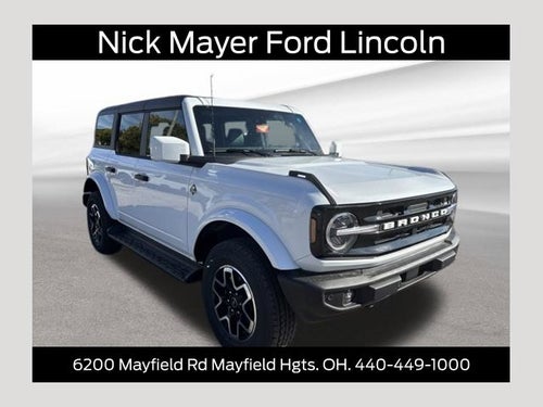 2026 Ford Bronco Outer Banks