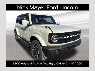 2026 Ford Bronco Outer Banks