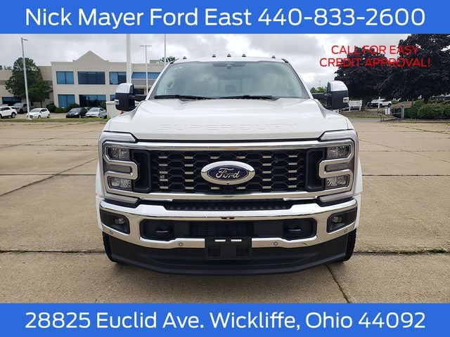 2026 Ford F-450SD Lariat DRW