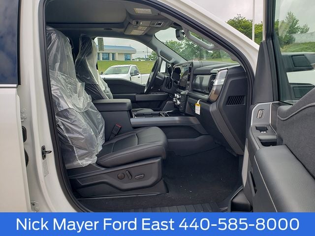 2026 Ford F-450SD Lariat DRW