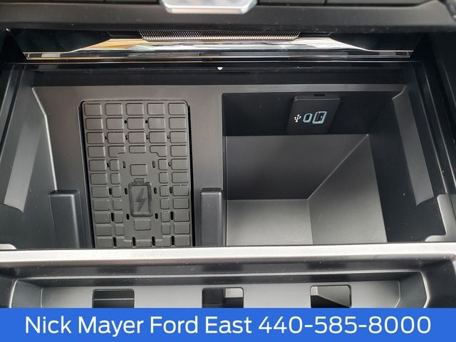 2026 Ford F-450SD Lariat DRW