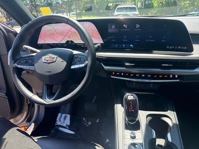 2025 Cadillac XT4 Premium Luxury