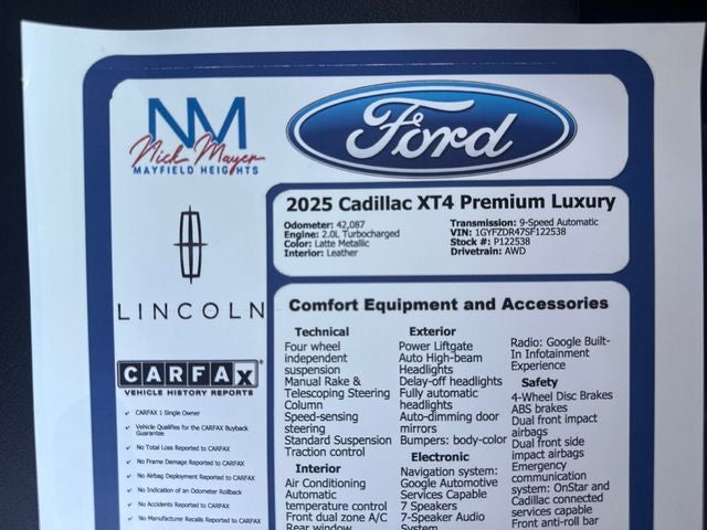 2025 Cadillac XT4 Premium Luxury