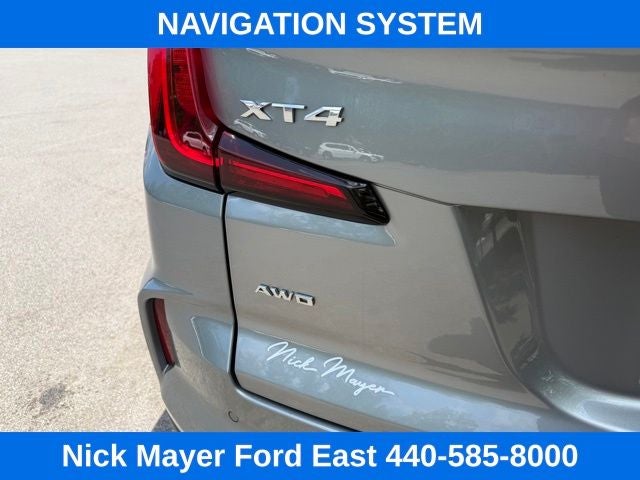 2025 Cadillac XT4 Premium Luxury