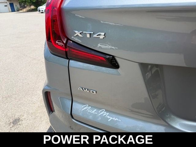 2025 Cadillac XT4 Premium Luxury