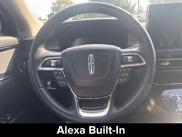 2022 Lincoln Nautilus Standard