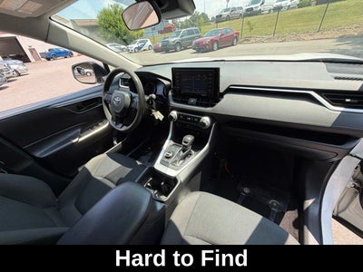 2022 Toyota RAV4 Hybrid LE