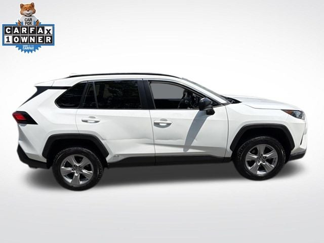 2022 Toyota RAV4 Hybrid LE
