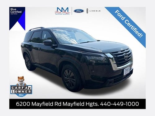 2024 Nissan Pathfinder SV