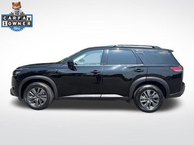 2024 Nissan Pathfinder SV