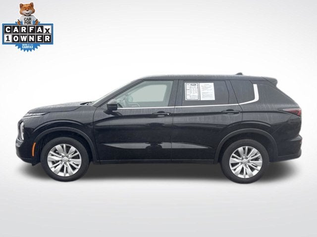 2025 Mitsubishi Outlander ES