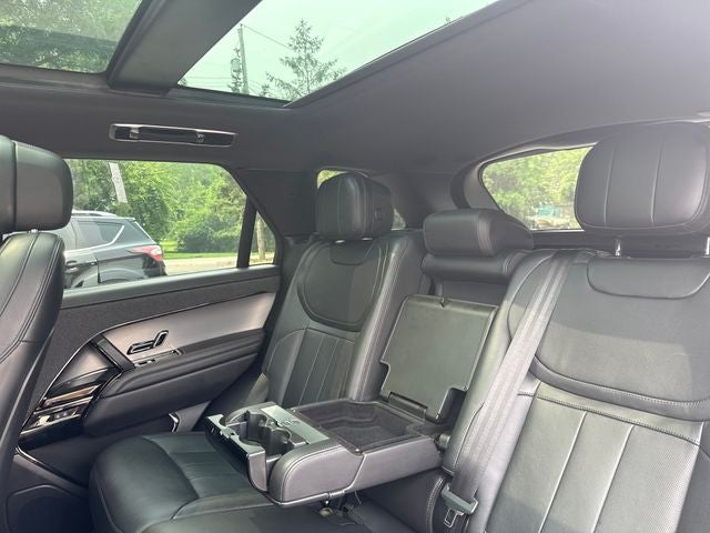 2025 Land Rover Range Rover Sport SE